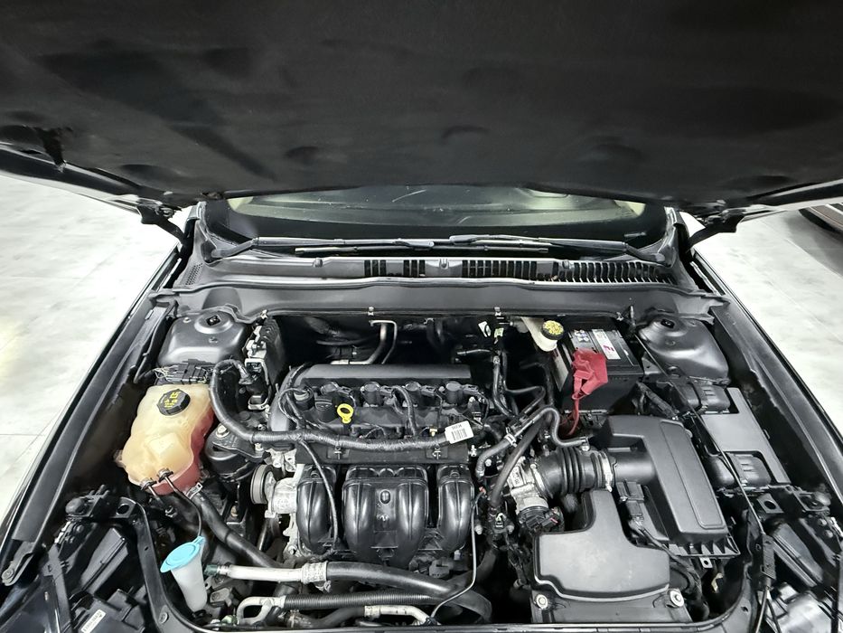 FORD FUSION  SE 2017.  2.5 бензин.ИДЕАЛ