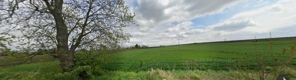 Duża działka bezpośrednio przy drodze powiatowej na sprzedaż!