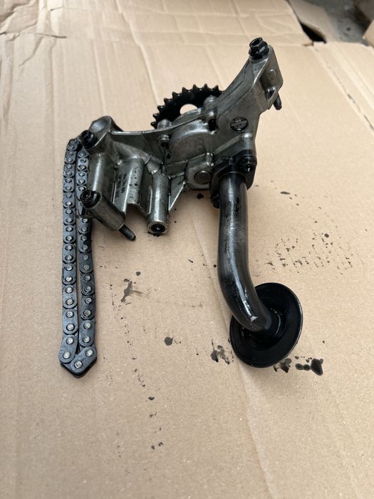 ГБЦ Голова на Golf 4,  Skoda, Audi, Bora, 1.9 TDI ТА ІНШІ запчастинам