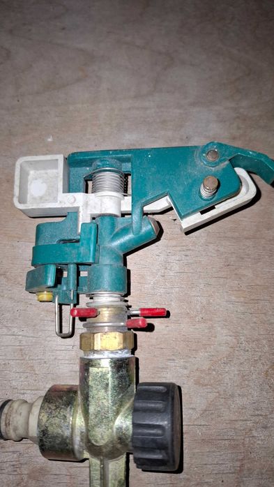 Zraszacz nastawny do podlewania, ROD podlewaczka ogrodowa