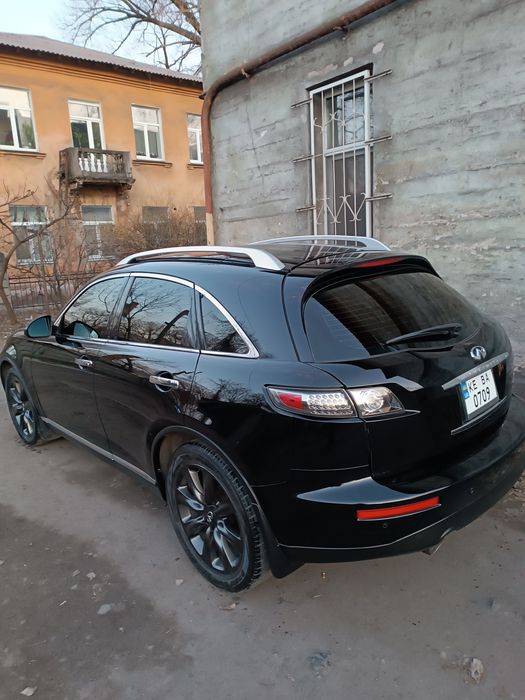 Infiniti fx35 restyling