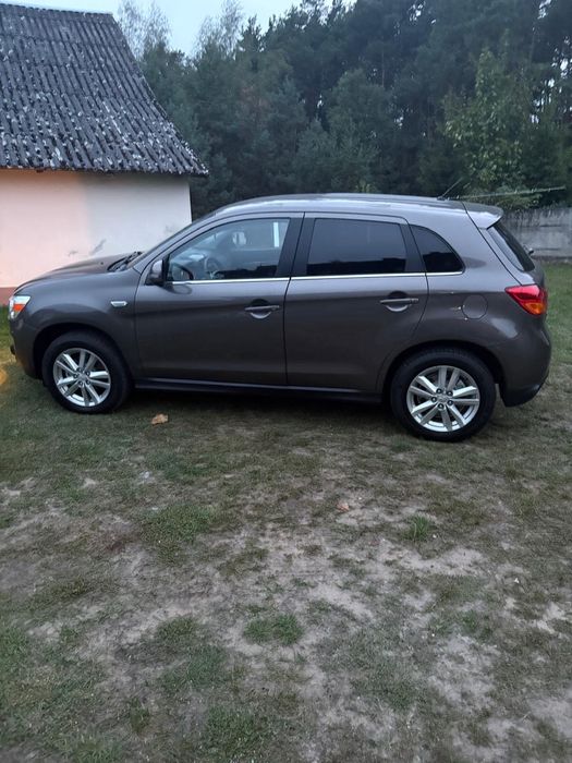 Mitsubishi asx żyleta