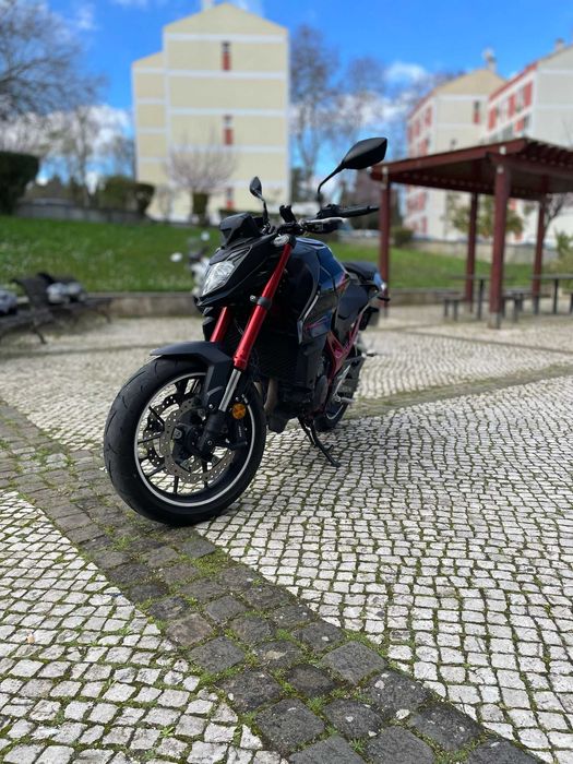 pcx 125, Nmax 125 , ou carros para trabalhar