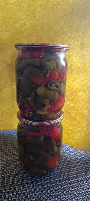 Гострий маринований перець чилі каліфорнійський, китайський