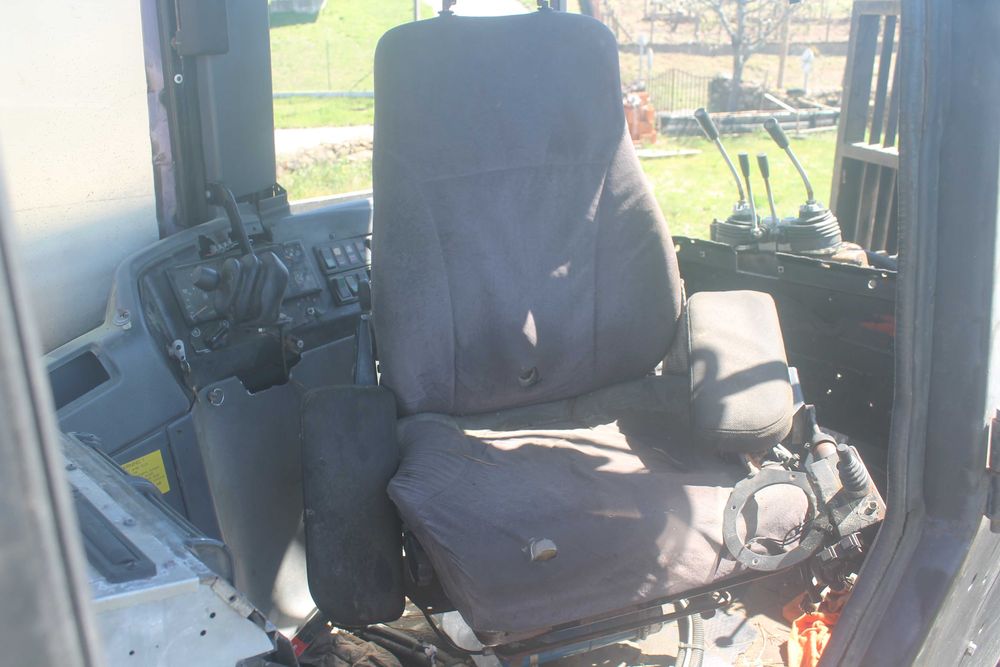 Maquina de rechega valmet + pinça