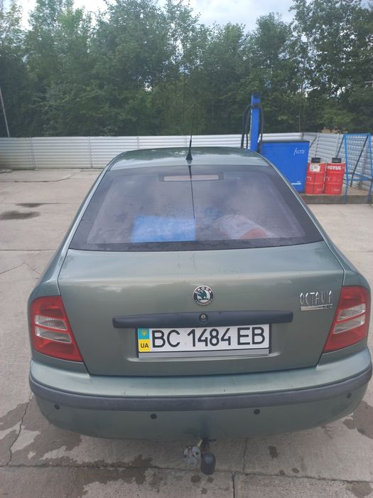 Продам шкоду октавію тур