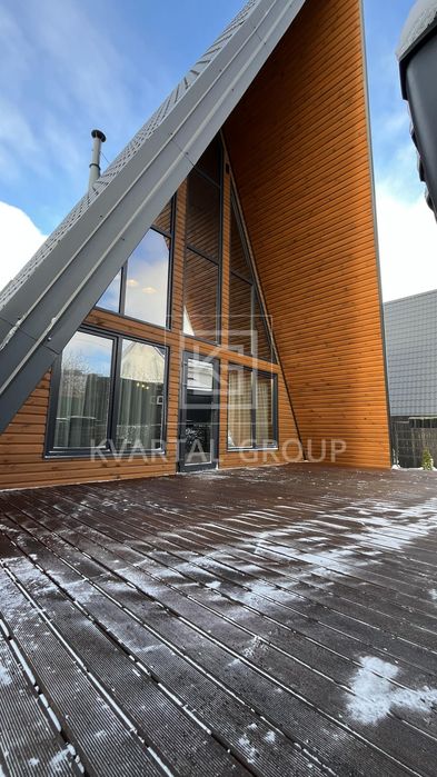 A-Frame будинок 116 м² з дизайнерським ремонтом. Буча