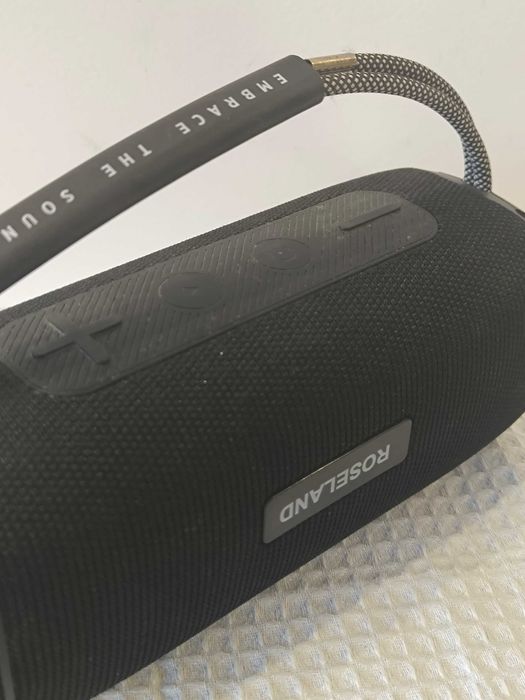 Coluna Bluetooth Portátil Roseland RS-510 (10W) - Preto