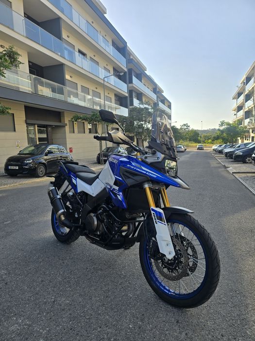 Suzuki v-storm 1050 DE