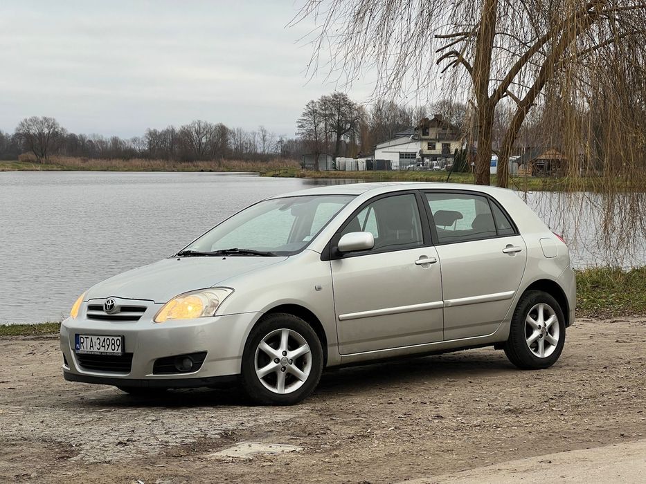 Toyota Corolla Toyota Corolla 1.6 VVT-i 110 KM • 135 tys. km • Klimatyzacja • Skóra