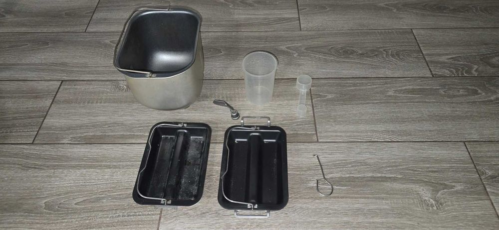 Wypiekacz do chleba Zelmer BM1000 biały 650 W SPRAWNY