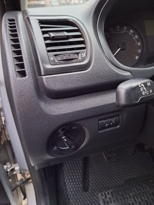 Продам Skoda Fabia 2011