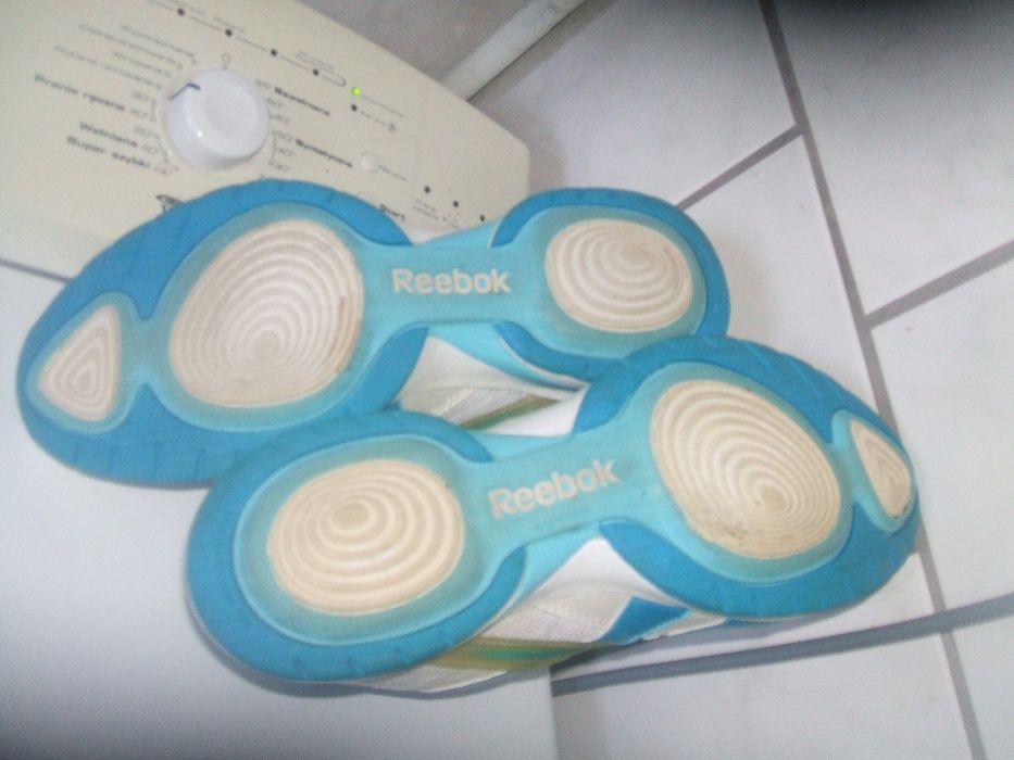 buty reebok damskie 39 . stan idealny !!! sportowe