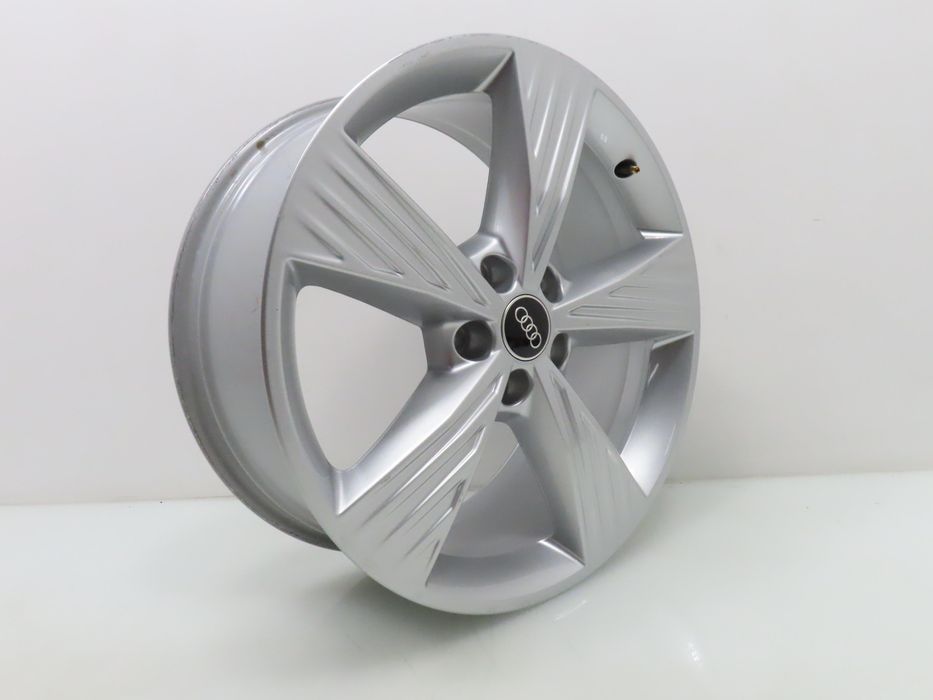 Felgi Aluminiowe Alufelgi 19'' Audi Q4 E-tron 5x112 8j Et45 89a601025b