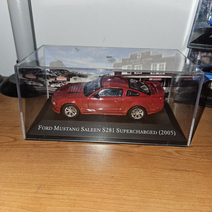 Varias miniaturas 1:43