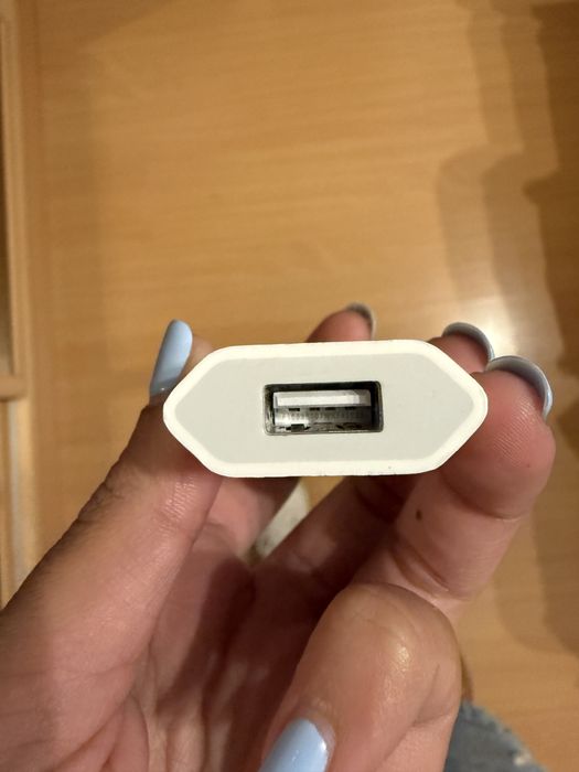 Carregador USB de parede