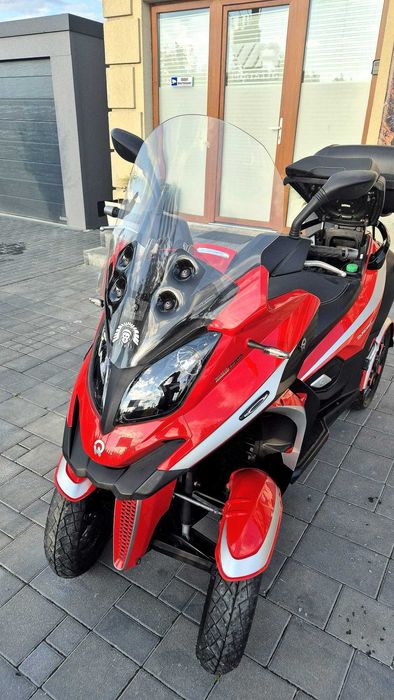 Quadro 4 - skuter na prawko B - 350cm - zarejestrowany