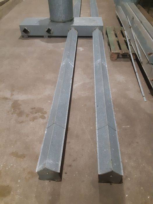 Suszarnia podłogowa,kanały wentylacyjne.