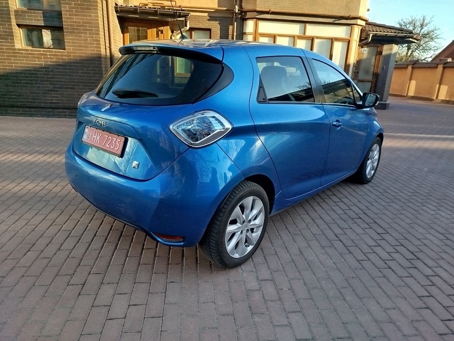 Продам Renault Zoe 2016рік