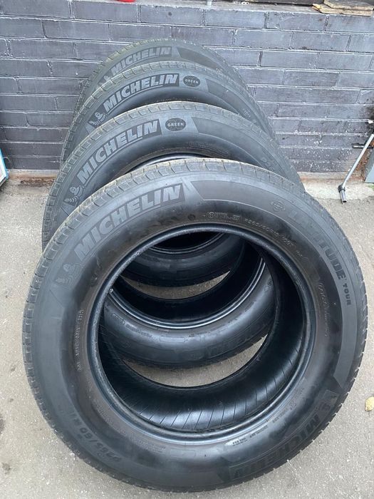 Літні б/у шини Michelin