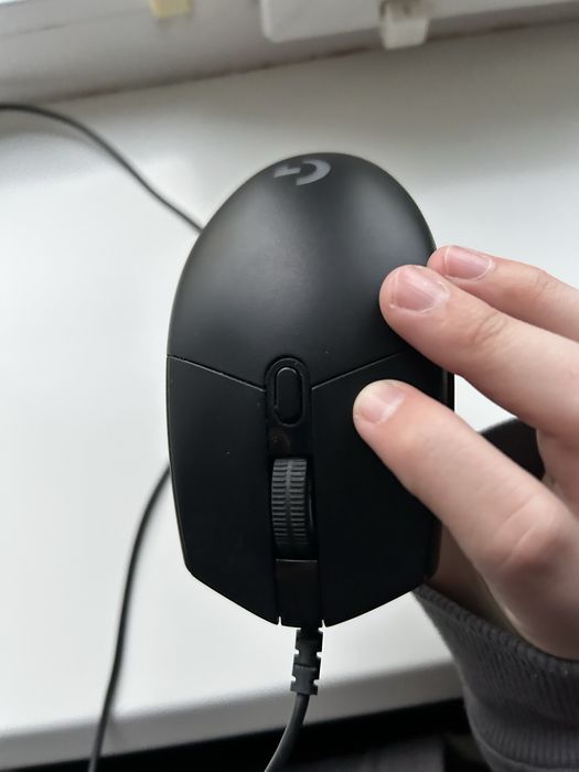 Мишка logitech G102