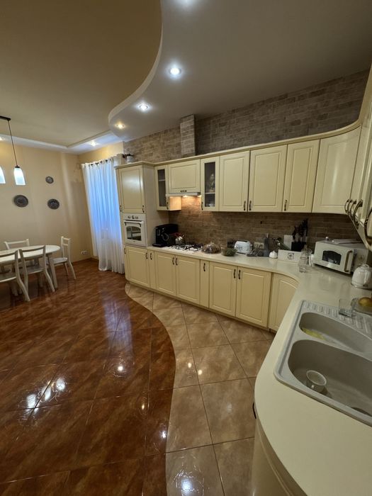 Продаж або обмін Будинку Відеоогляд