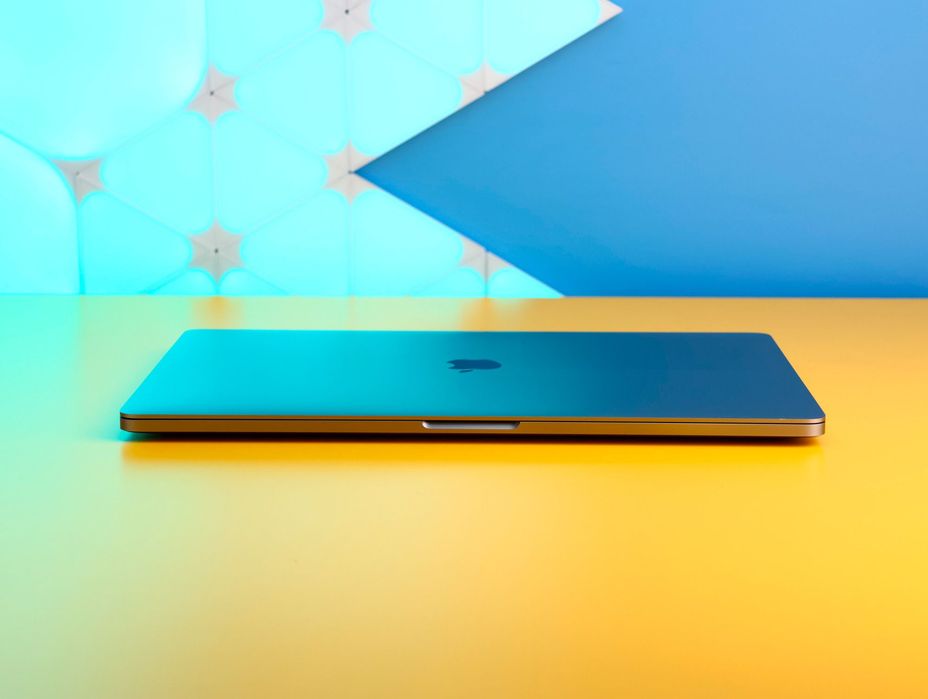 Ноутбук Apple MacBook Pro 16" Space (166996) Б/У З ГАРАНТІЄЮ