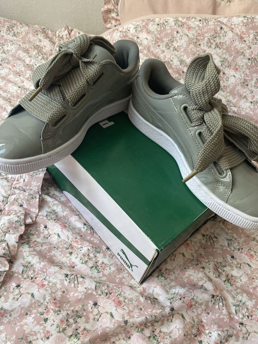 Adidasy Puma lakierowane kokarda rozmiar 38