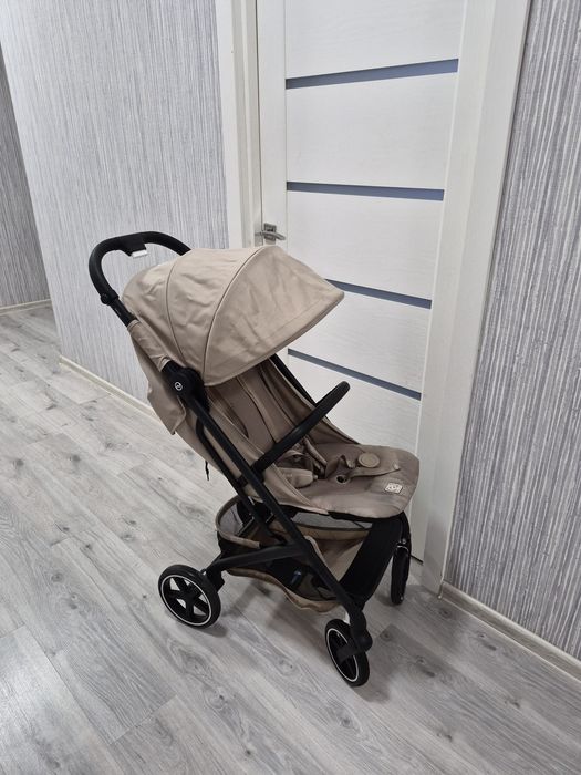 Продам коляску Cybex beezy 2026