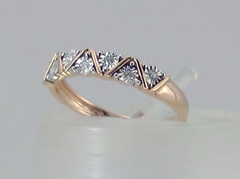 Золотое кольцо с бриллиантами 585 проба размеры от 15-20