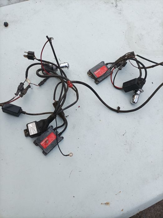 Ксенон б/у. и электроника на таврия,ваз.Недорого