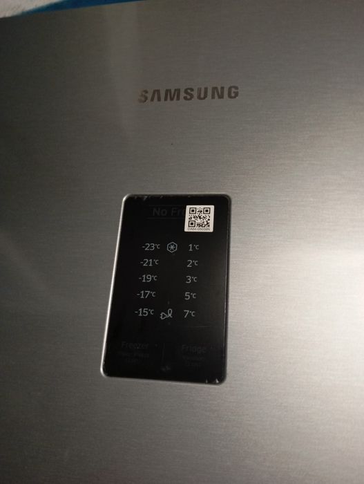 Продам холодильник Samsung