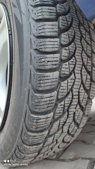 Nissan Almera хетчбек