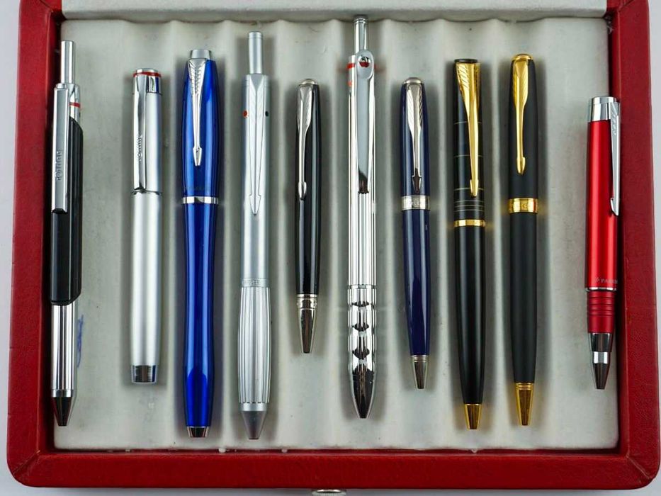 Estojo Rotring com canetas