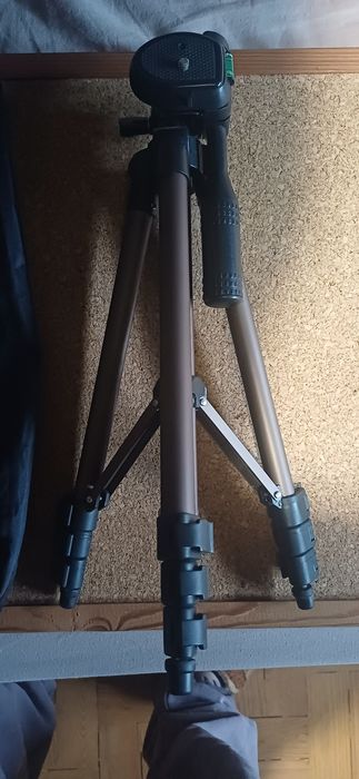 Tripode para camaras marca HAMA otimo estado