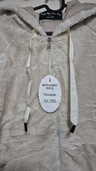 Casaco pêlo Creme  XL