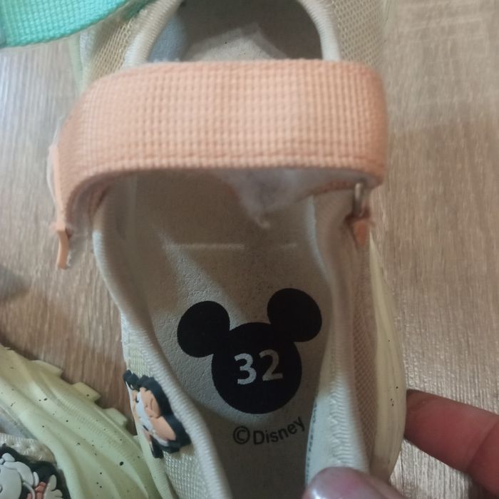 Дитячі спортивні сандалі Disney