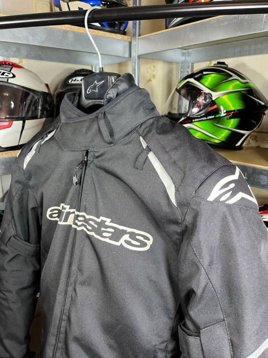 Мотокуртка Alpinestars Italy (Dainese Icon Berik Ixs Bmw Spidi)