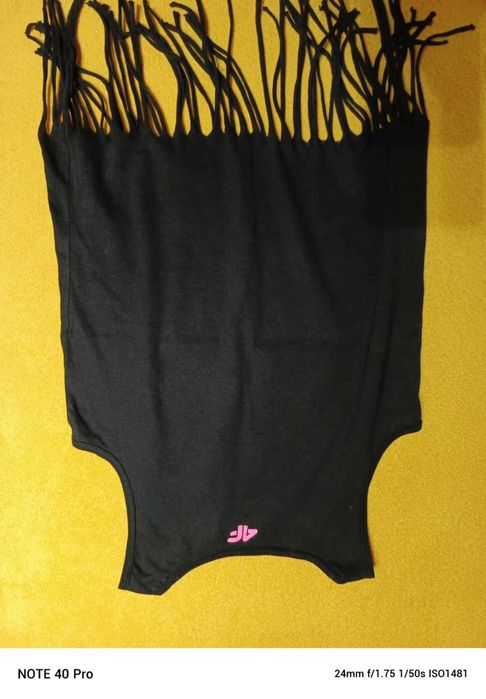 Top t - shirt koszulka f4 wakacyjny print czarna