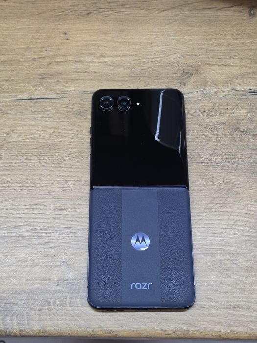Motorola Razr 50 Ultra 12/512GB