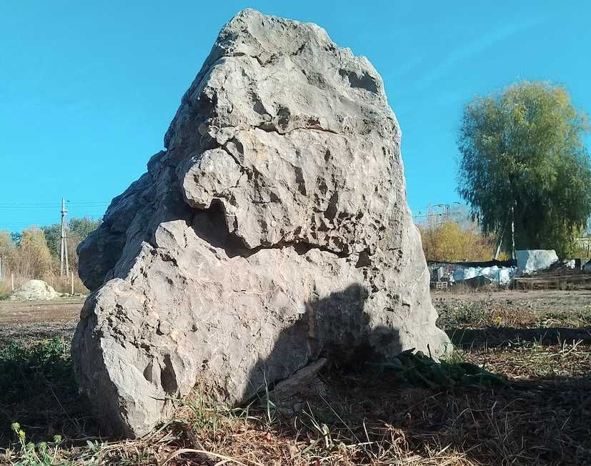 Валуны для ландшафта.