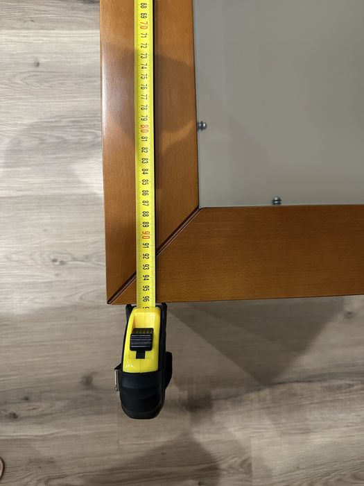Mesa de centro em cerejeira