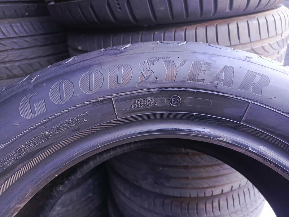 Sprzedam prawie nowe opony Goodyear 225/55 r17