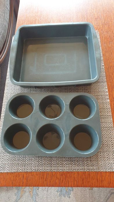 Silikonowa foremka do ciasta, oraz foremka na muffinki - Italy