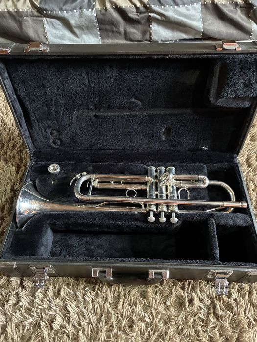 Trompete yamaha YTR4335G