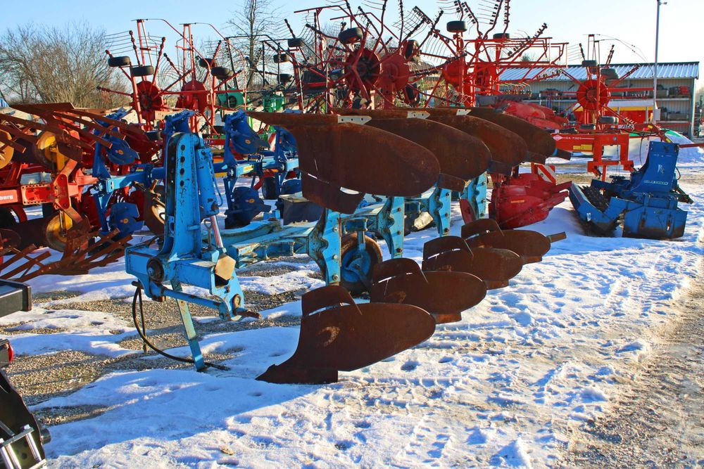 Pług 4 skibowy LEMKEN Opal 110 LEKKI Pług obrotowy 3+1 przedpłużki