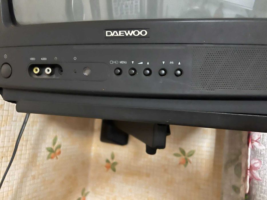 Телевізор Daewoo 14Q1M, кінескоп (CRT), екран 14 дюймів