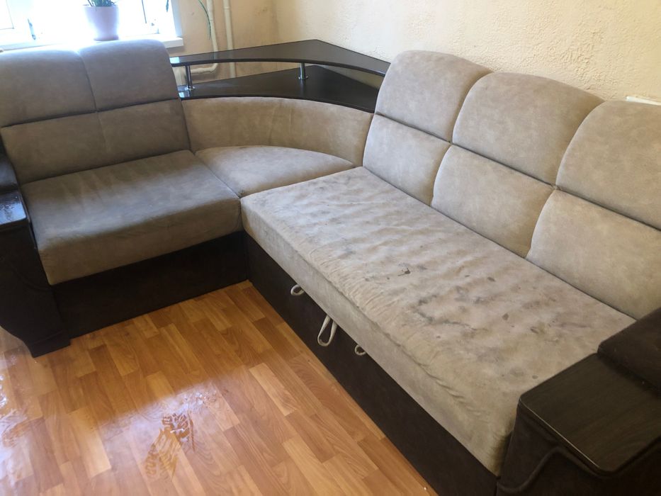 Хімчистка меблів та ковролін