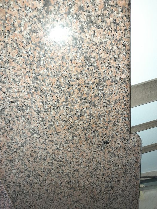 Mármore rosa com 2.5 cm de profundidade