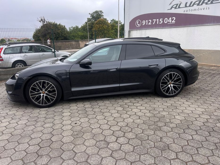Porsche Taycan Sport Turismo